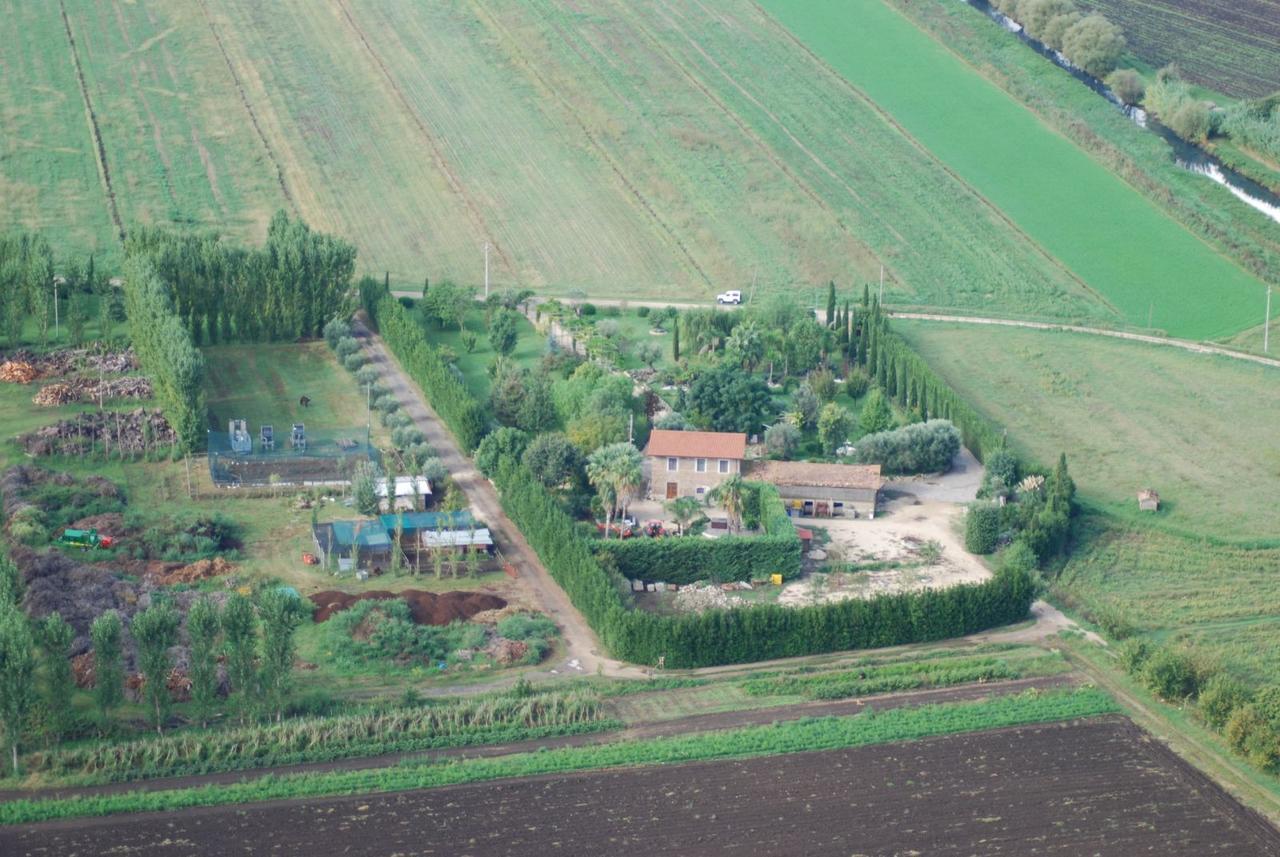 Villa Tenuta Le Pantanelle à Sezze Extérieur photo