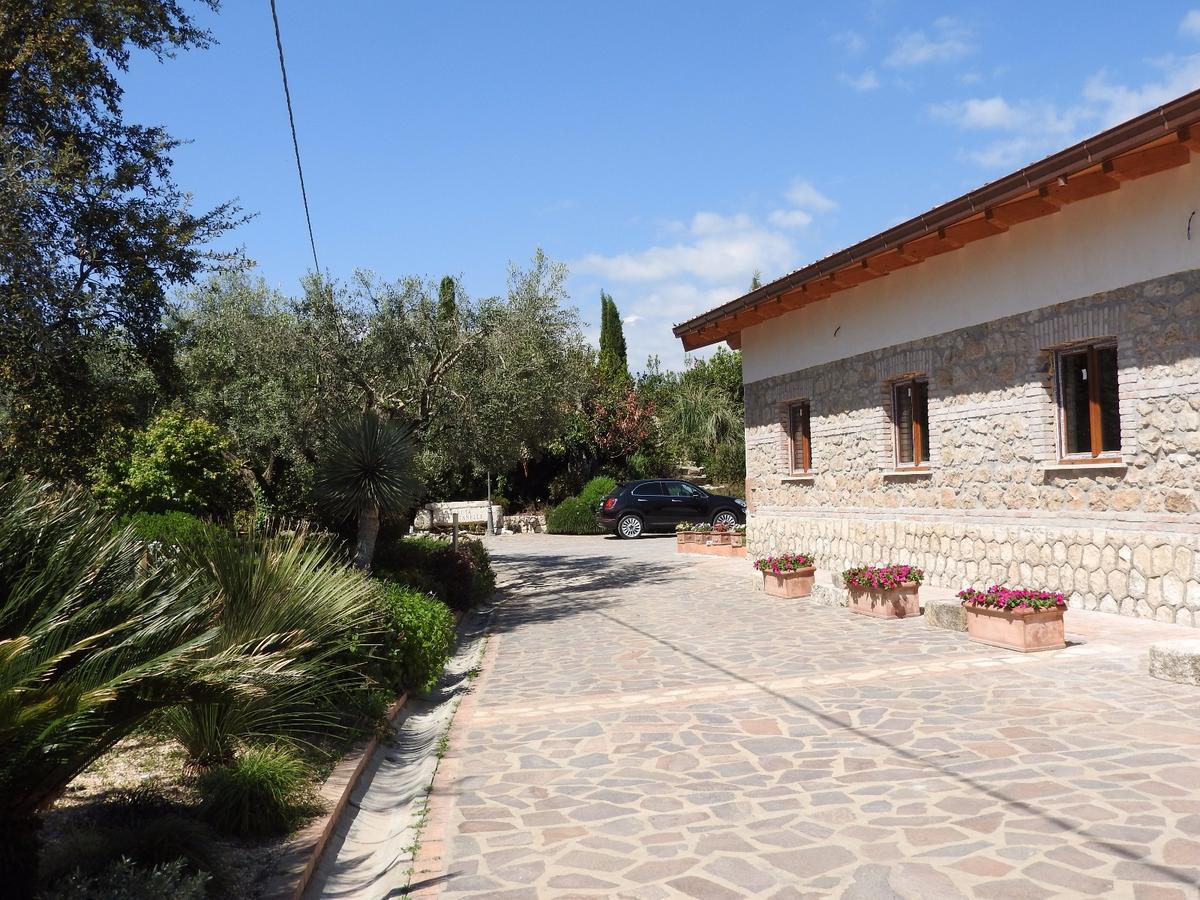 Villa Tenuta Le Pantanelle à Sezze Extérieur photo
